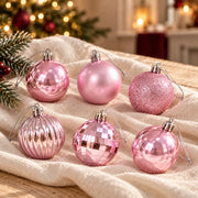 Détail de l’assortiment 36 boules roses – 4 cm, présenté sur du lin ivoire