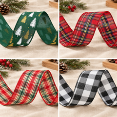 Rubans de Noël armés : Sapins sur vert · 6,3 cm, Tartan rouge · 6,3 cm, Tartan traditionnel · 6,3 cm, Vichy noir blanc · 6,3 cm